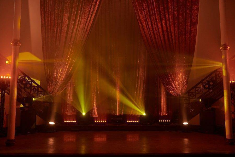 Le Balcon: un souper-spectacle de haut calibre