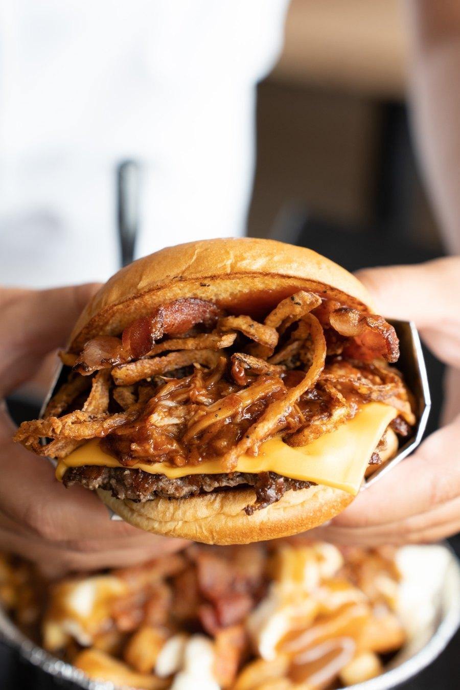 Where are the top 10 restaurants serving comfort food?