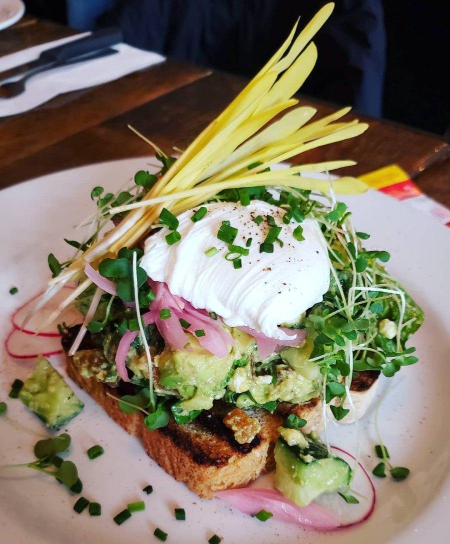 Les meilleures toasts aux avocats à Montréal