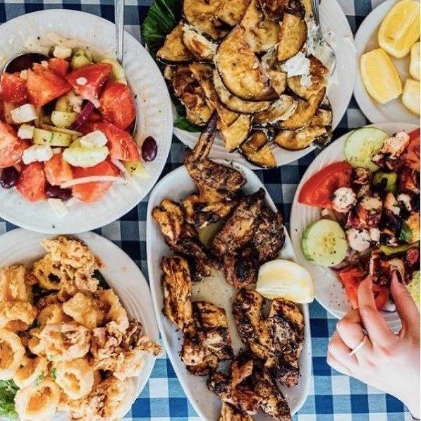 Les meilleurs restaurants grecs à Montréal