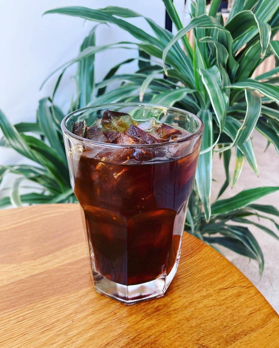 Enjoy Montreal in a Sip: Lattes and Cold Brews redefine the coffee break.