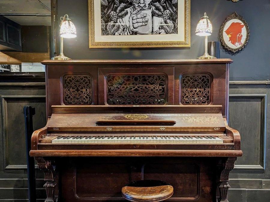 Annexe BreWskey: Boutique, Bar, and Smokehouse