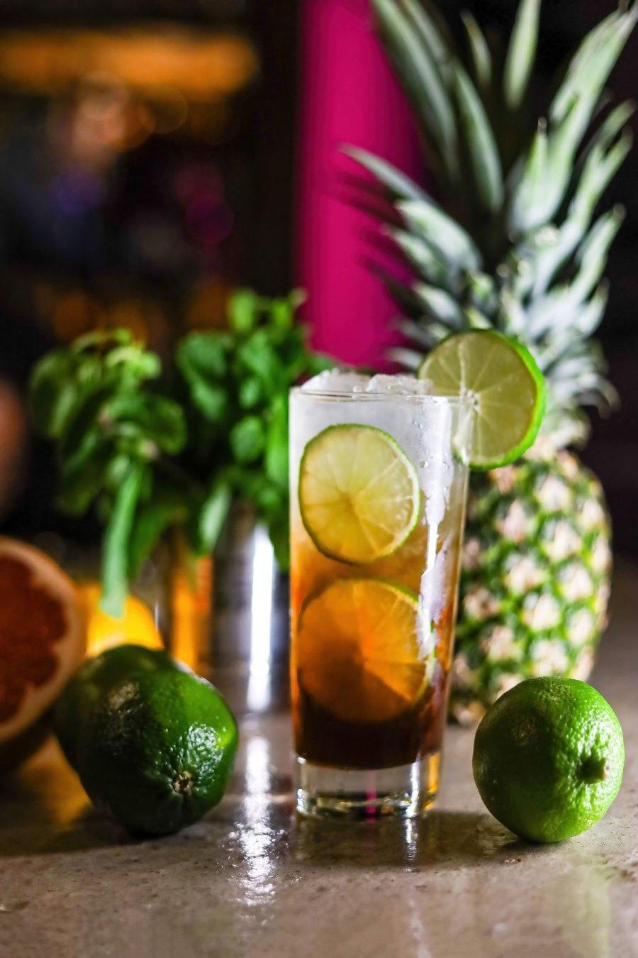 Le Point Bar: More Than a Bar, a Unique Latin Experience