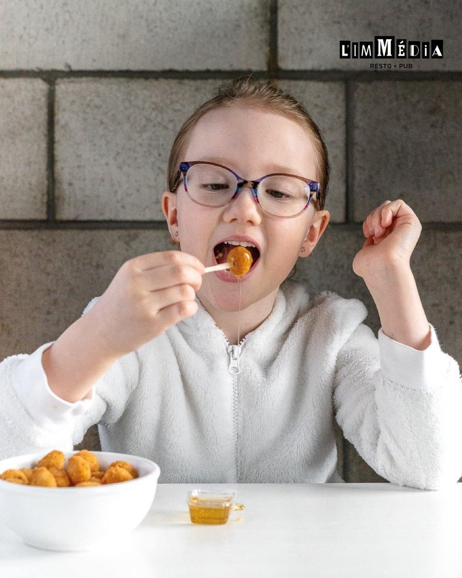 Resto-Pub L'Immédia Restaurants familiaux à Québec