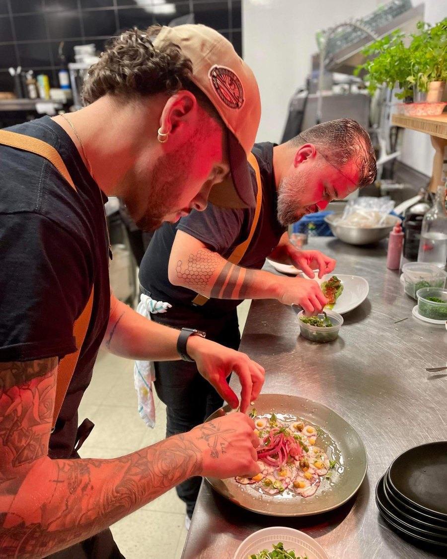  Lana's Bistro et Bar à Vin