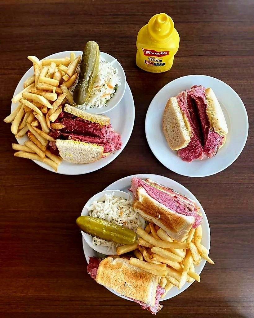 Smoked meat Montréal