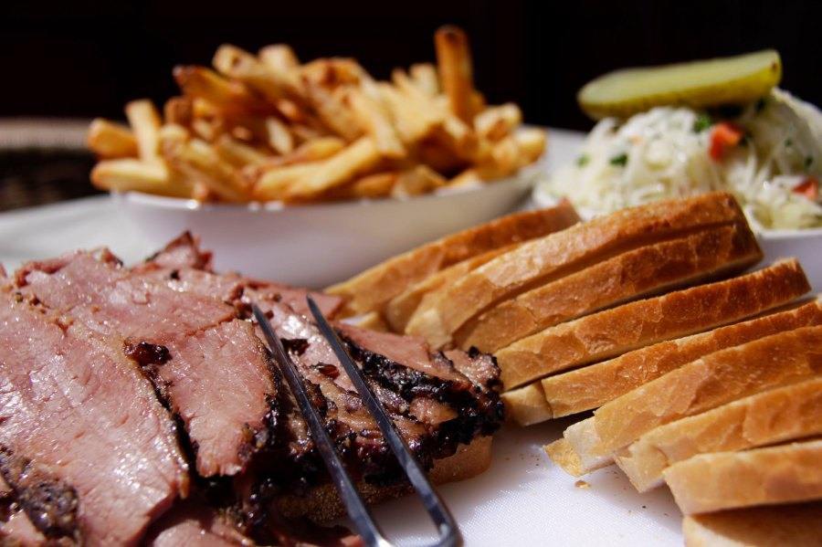 Smoked meat Montréal