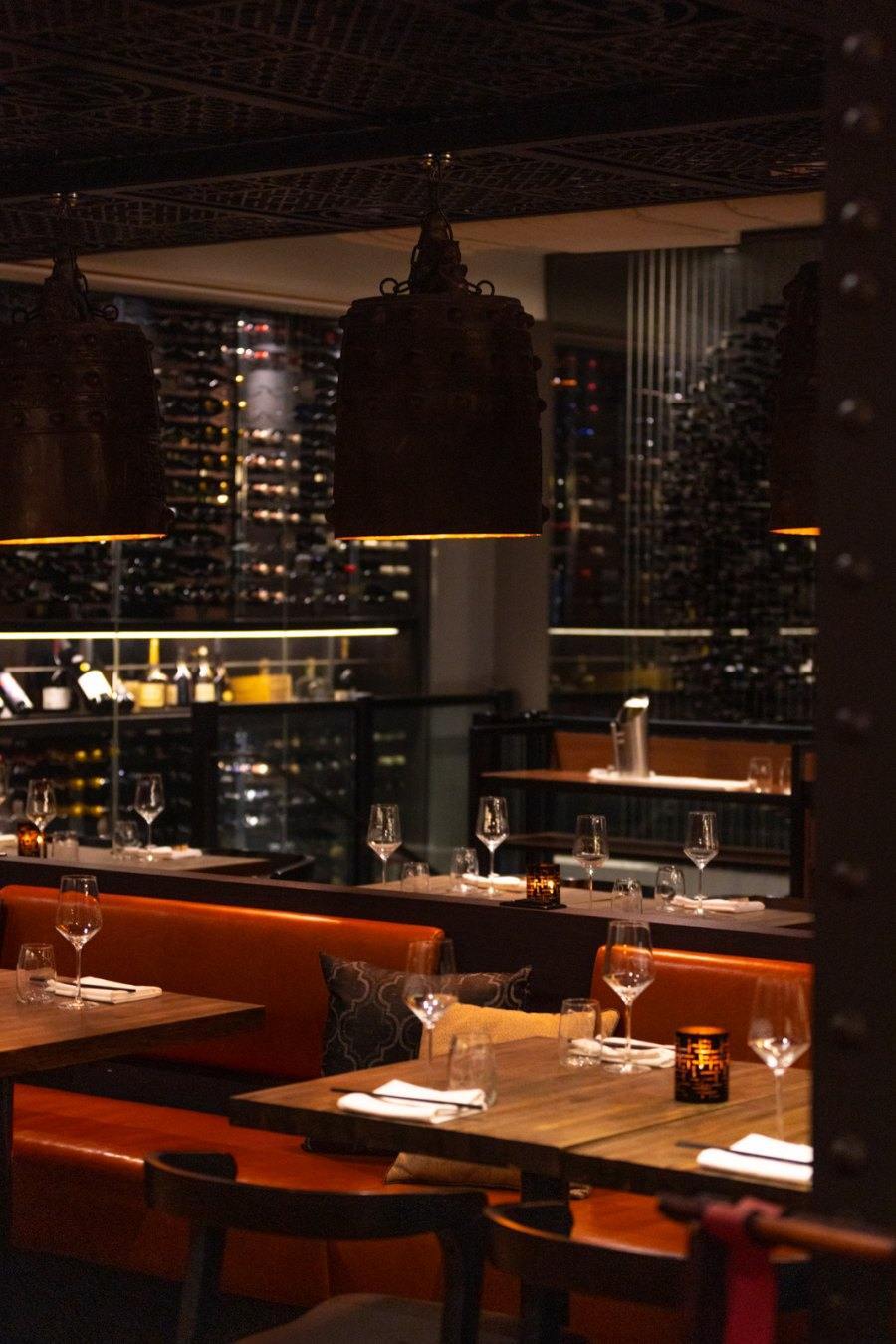 Restaurant EAST Restaurant EAST