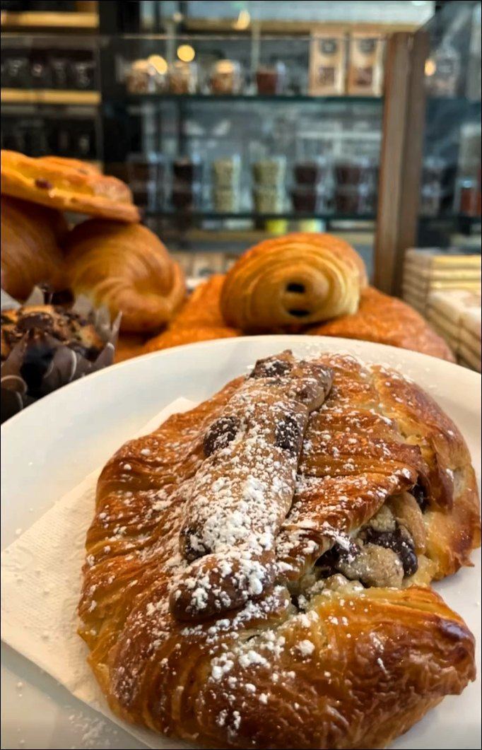 Crookie Croffle Montreal