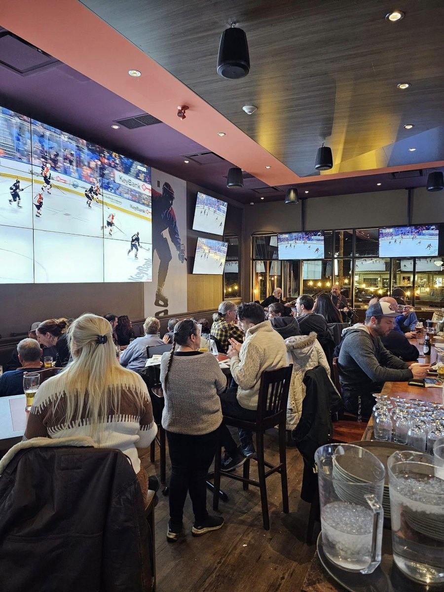 Station des Sports Bars sportifs Montréal