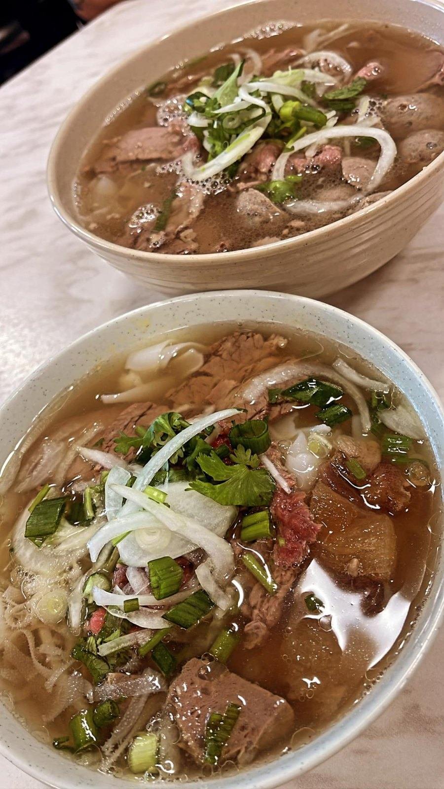 Pho MC Brossard Soupes pho Montréal
