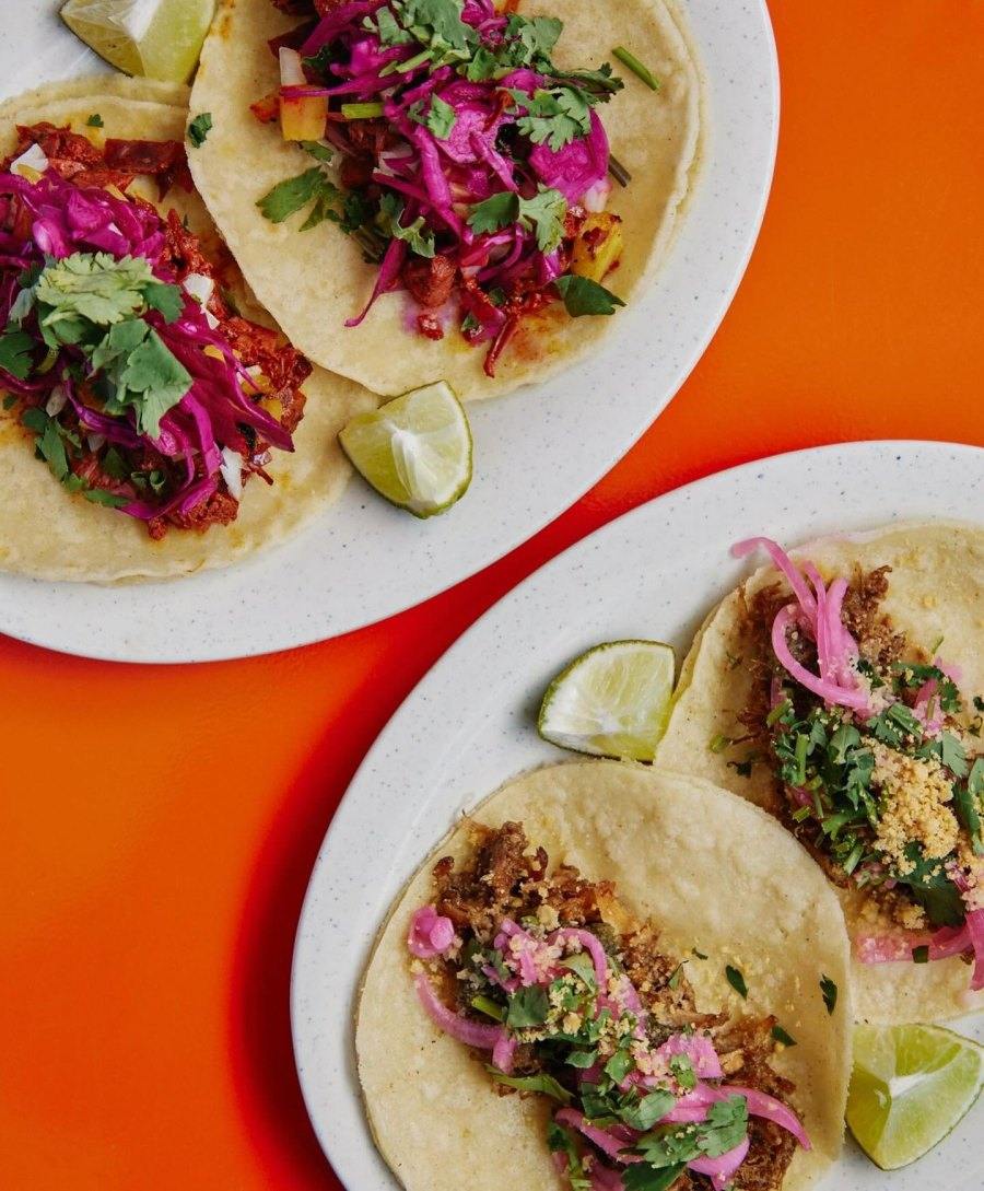 Julio Taqueria Taco Restaurants in Québec City