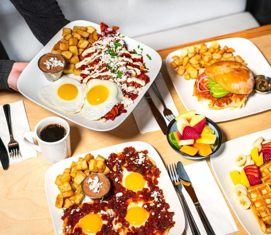 morning brunch spots Montreal