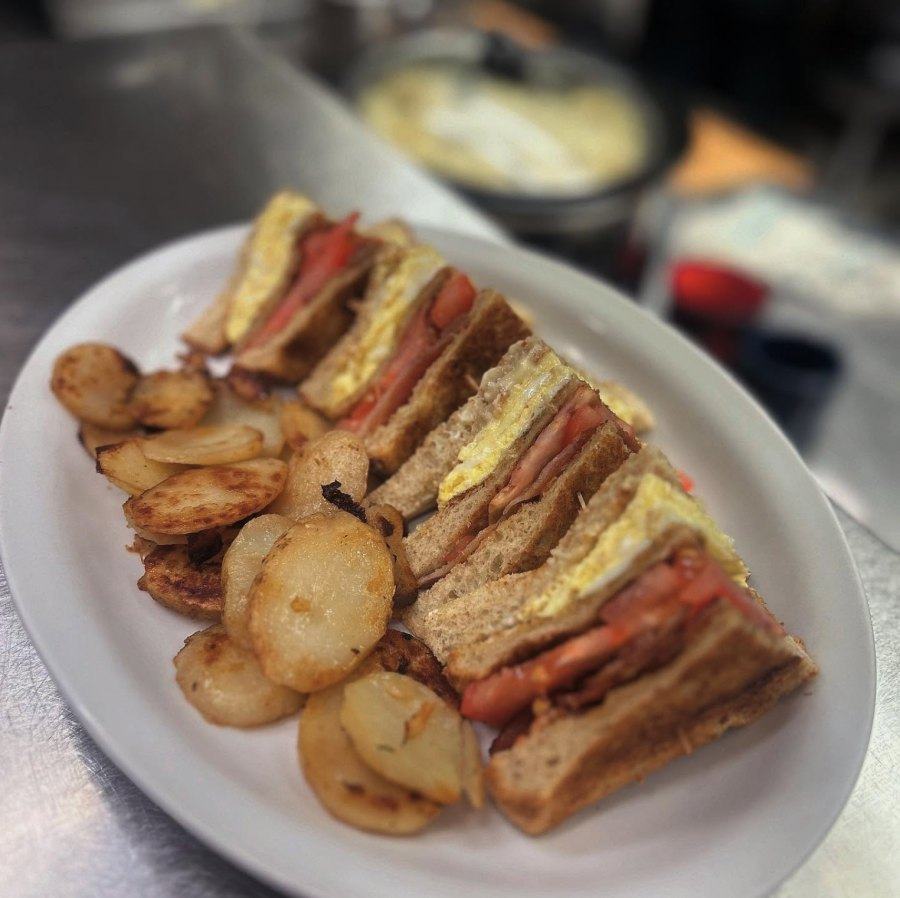 morning brunch spots Montreal