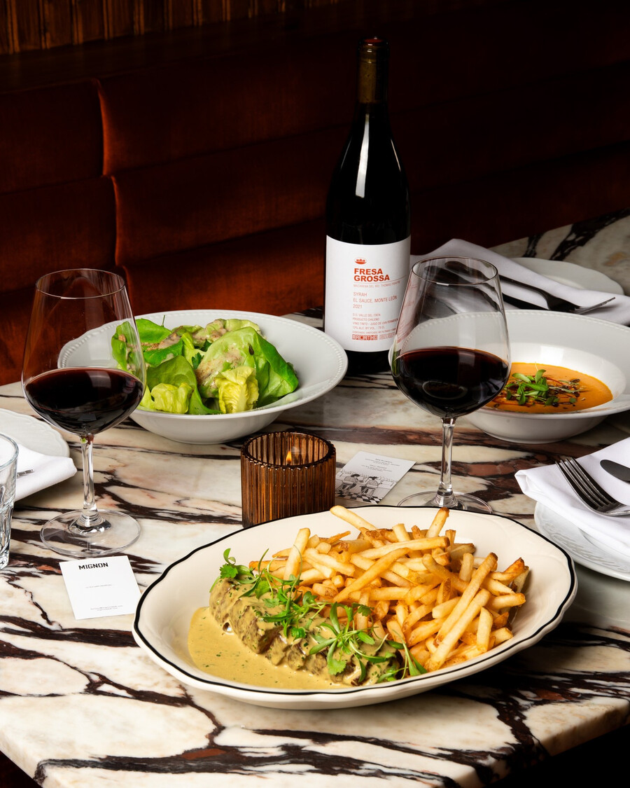 Mignon Steak - Restaurants ouverts pour Noël à Montréal 