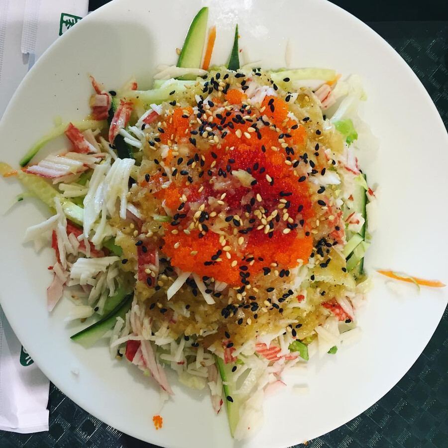 Okane Sushi Bar - Les meilleures salades pour garder vos résolutions santé bien fraîches Okane Sushi Bar - Les meilleures salades pour garder vos résolutions santé bien fraîches