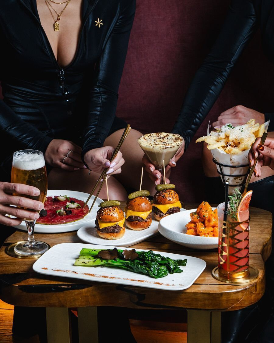 PALMA - Hot spots to try now for your girls' night out in Montreal