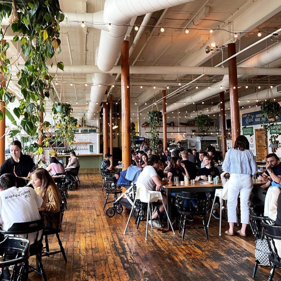 Best Family-Friendly Restaurants in Montreal