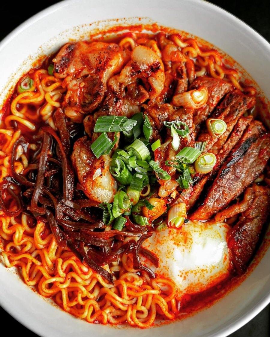 Best Spots in Montreal for Takeout and Delivery Meals Under $20