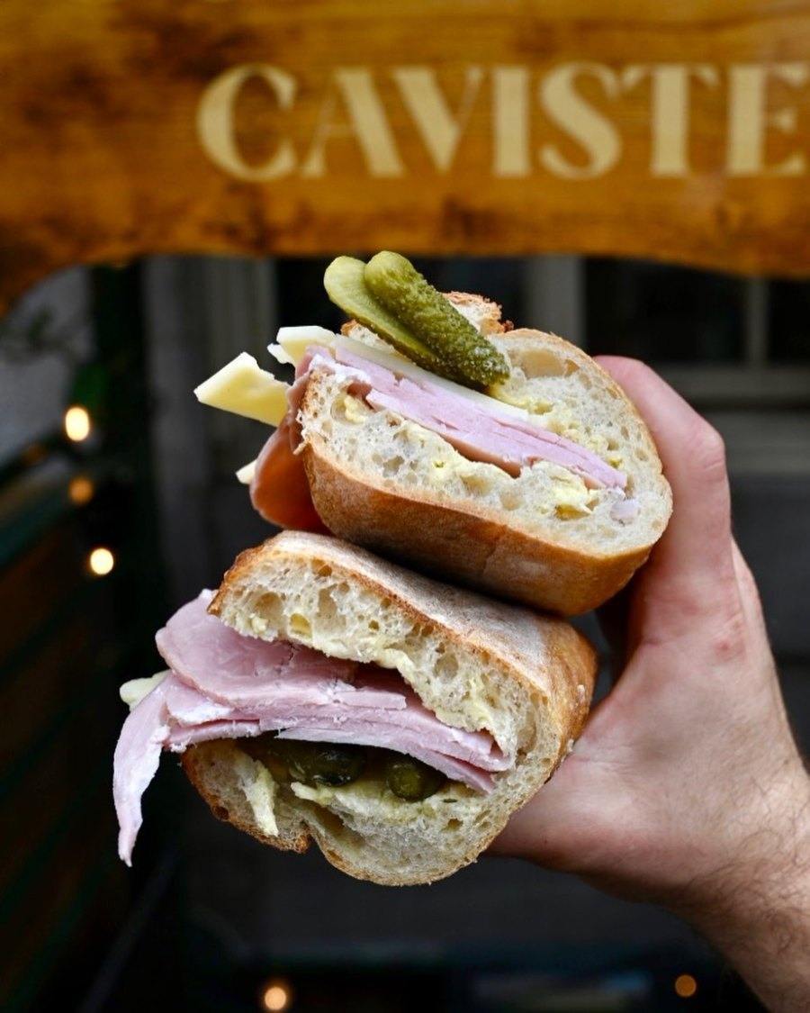 La Cave à Manger Old Montreal: Restaurants Open During the Day