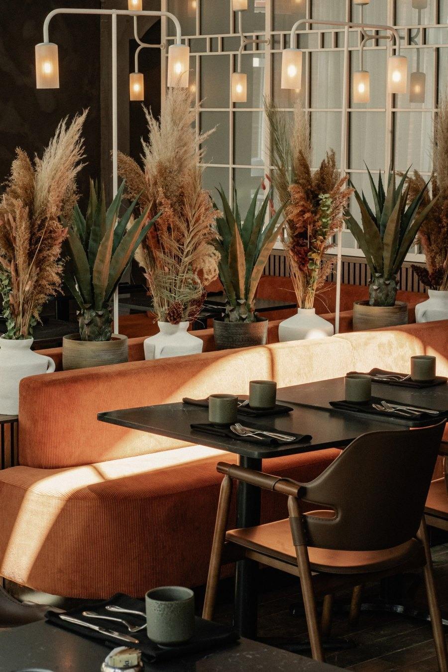 Cour Arrière Old Montreal: Restaurants Open During the Day