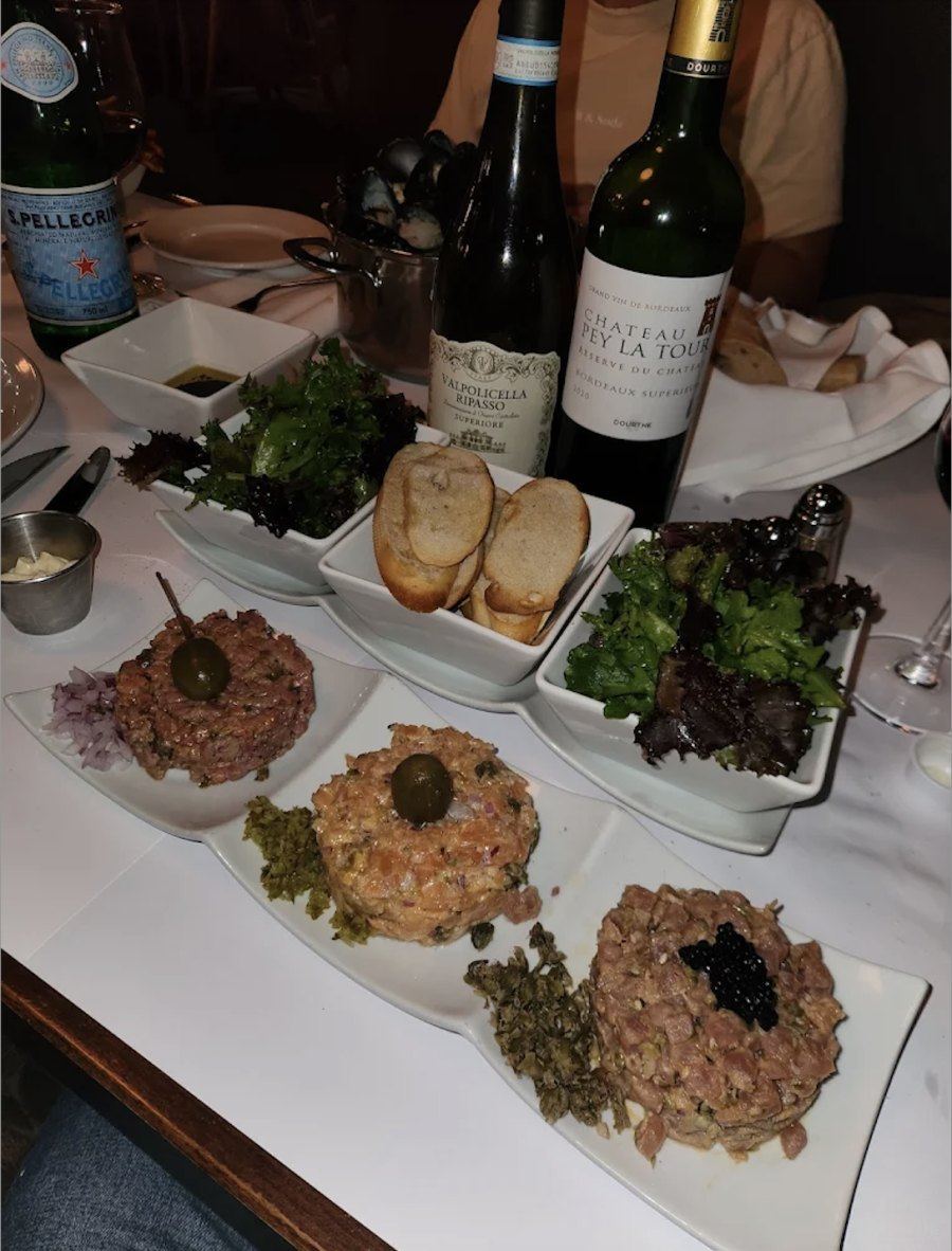 Tartare de boeuf à Montréal dans un restaurant spécialisé