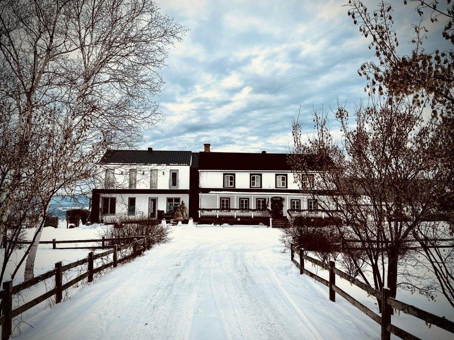 Les Ancêtres restaurant vue fleuve