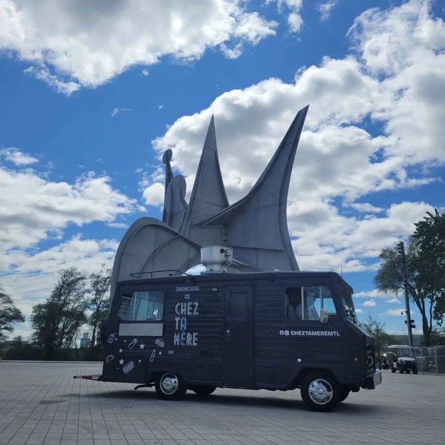 Sandwicherie chez ta mère Food trucks Montréal