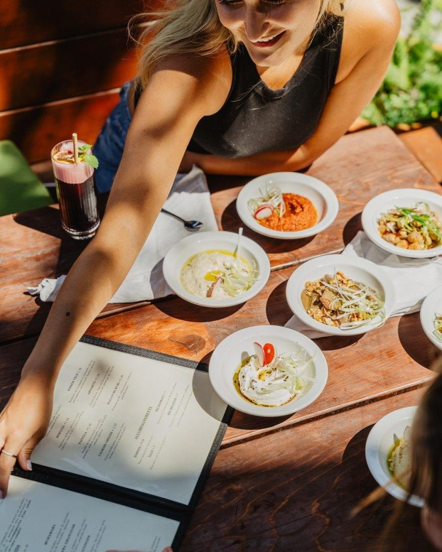 Rumi Brunch terrasse Montréal