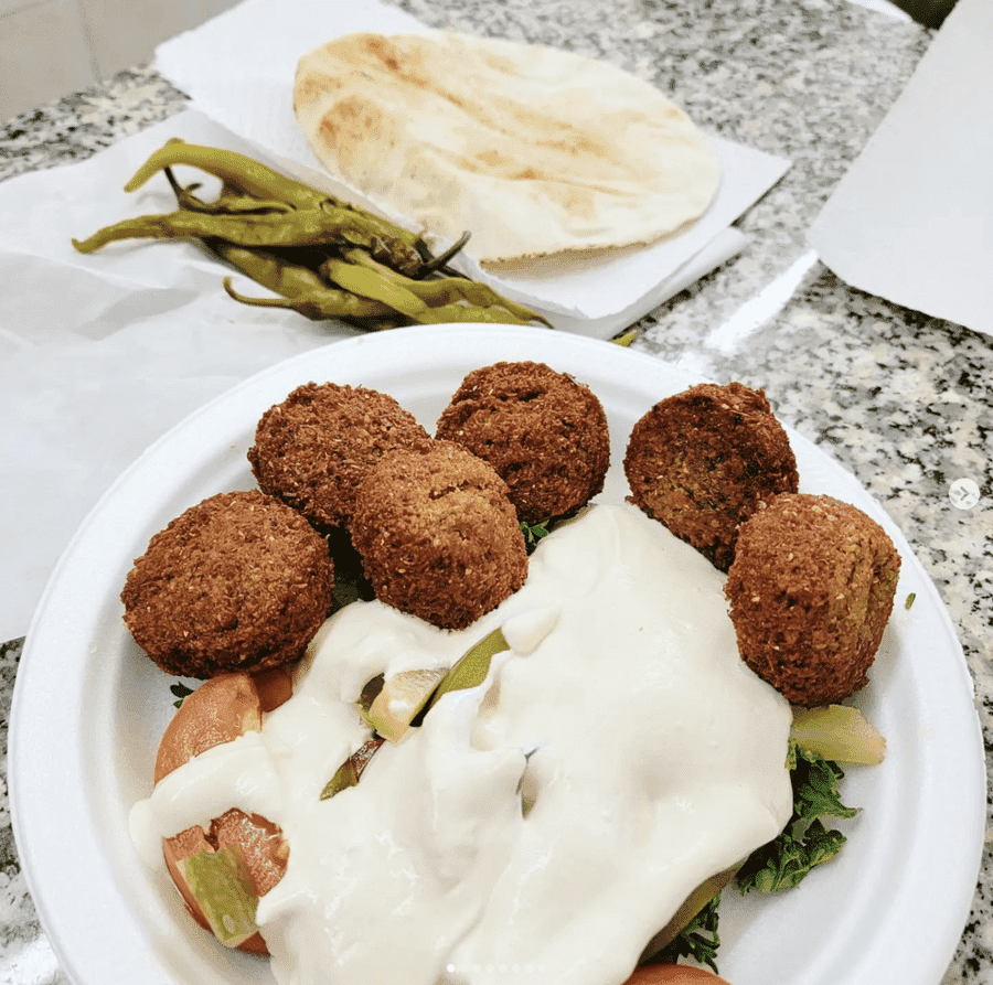 Falafel Freiha - Des restaurants méconnus pour découvrir une autre facette de Montréal