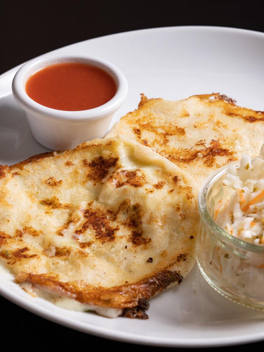 El Chalateco Meilleures Pupusas à Montréal