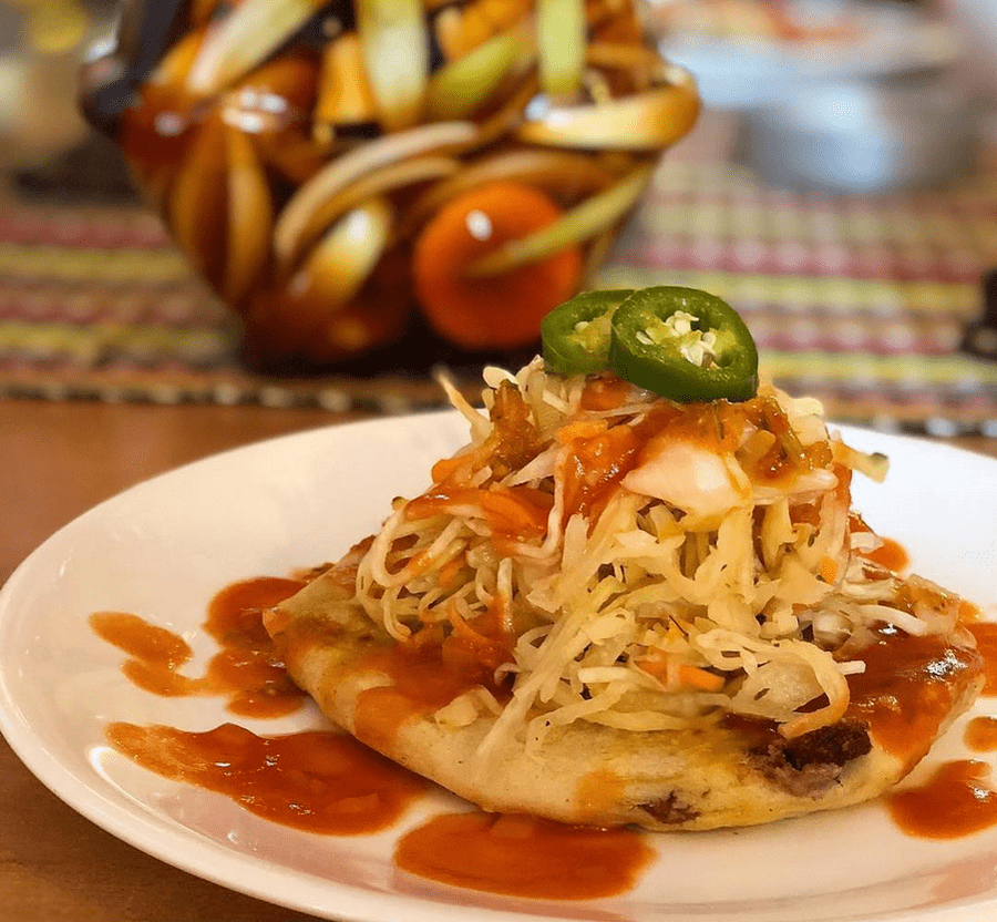 Los Planes Meilleures Pupusas à Montréal