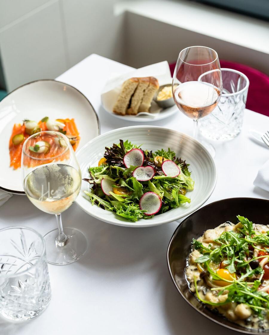 Henri Brasserie Française + Lounge - Business lunch spots that'll get you a promotion Henri Brasserie Française + Lounge - Business lunch spots that'll get you a promotion