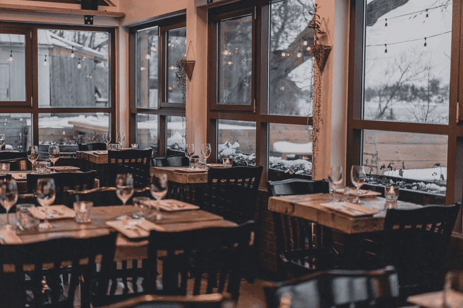 Best Venues for a Christmas Party Montreal 2025