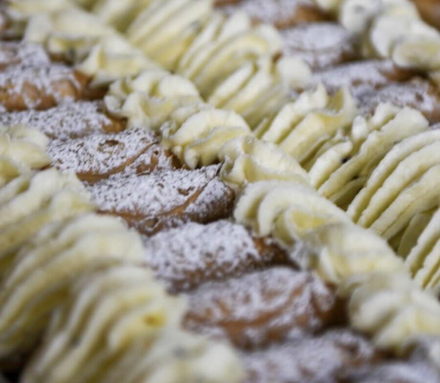 Pasticceria Alati-Caserta best cannoli Pasticceria Alati-Caserta best cannoli