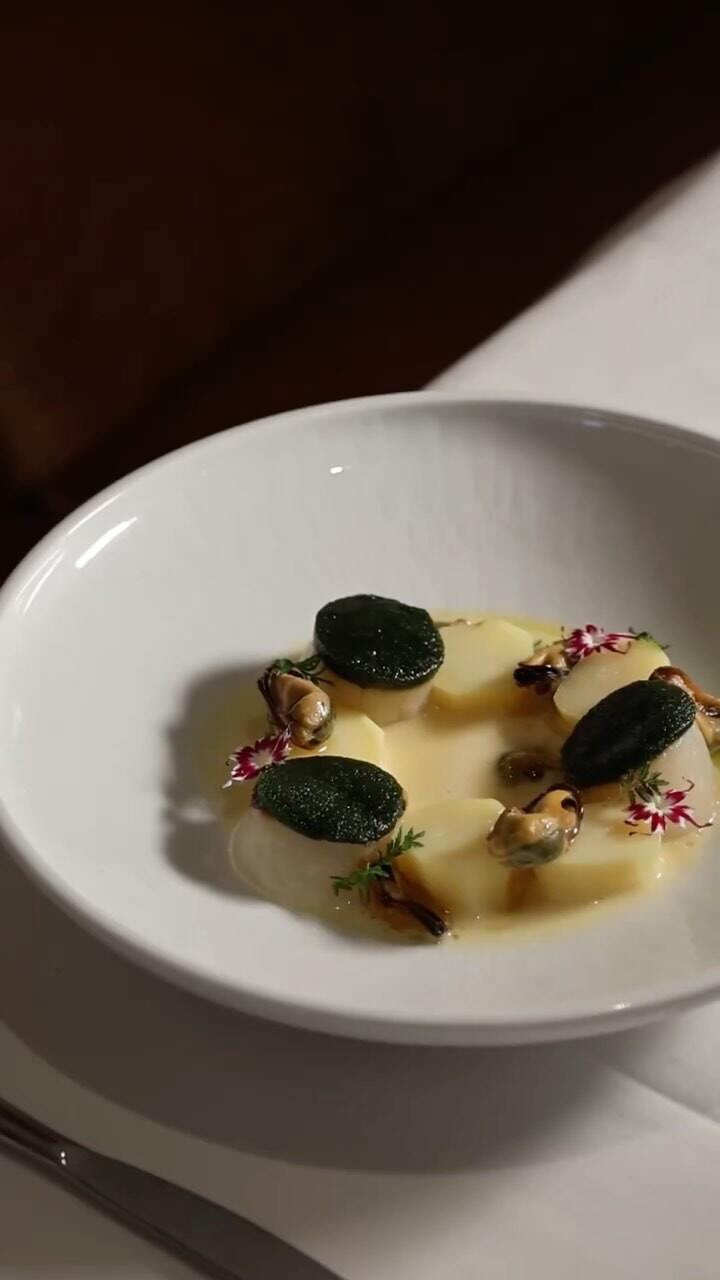 Renoir Restaurant - MTLàTABLE 2025 : Nos coups de coeur pour tous les budgets Renoir Restaurant - MTLàTABLE 2025 : Nos coups de coeur pour tous les budgets