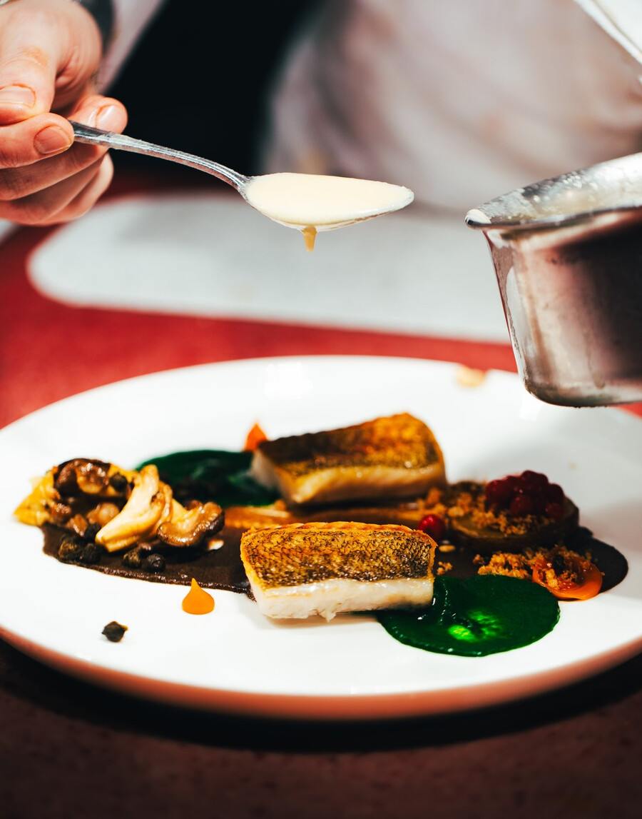 Toqué! - Les meilleurs restaurants de Montréal pour un menu dégustation de chefs reconnus Toqué! - Les meilleurs restaurants de Montréal pour un menu dégustation de chefs reconnus