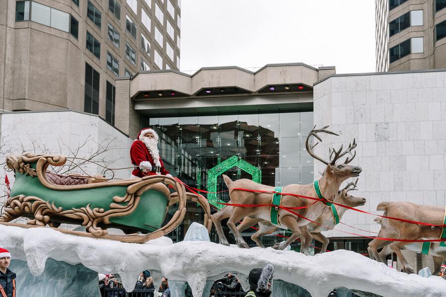 Défilé du père Noël - Montréal 2025