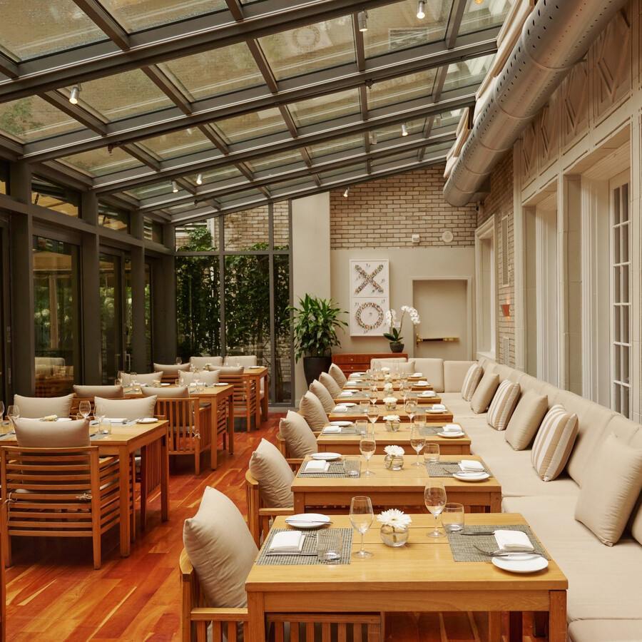 Maison Boulud - Hushed dining spots for the ultimate relaxing meal Maison Boulud - Hushed dining spots for the ultimate relaxing meal