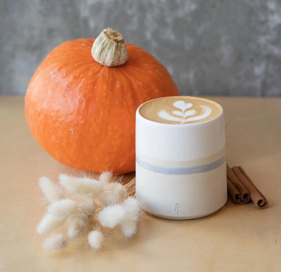 Café Redwood - Les Meilleures Boissons d'Automne à Montréal Café Redwood - Les Meilleures Boissons d'Automne à Montréal