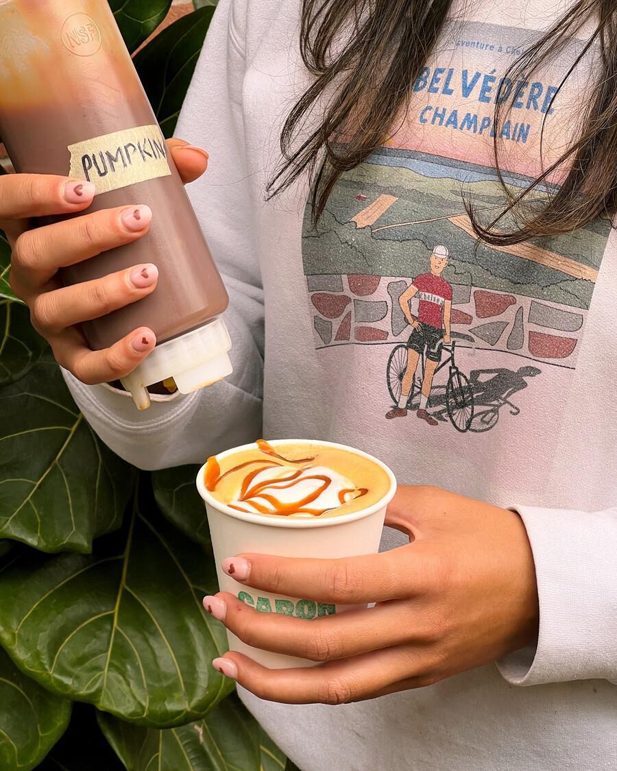 Caron et frères - The Best Autumn Drinks in Montreal Caron et frères - The Best Autumn Drinks in Montreal