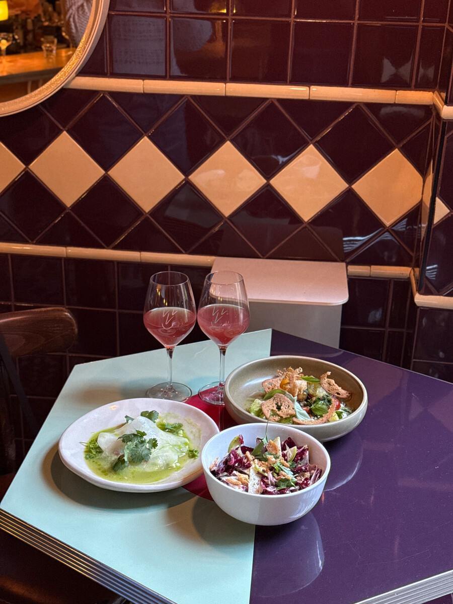 VinVinVin - AUGUST RM MEDIA INVITES 