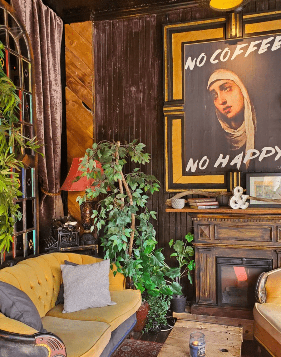 Saint JJH & Café - Les cafés les plus esthétiques à Montréal