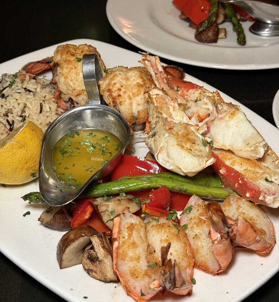 Sterlings steakhouse laval