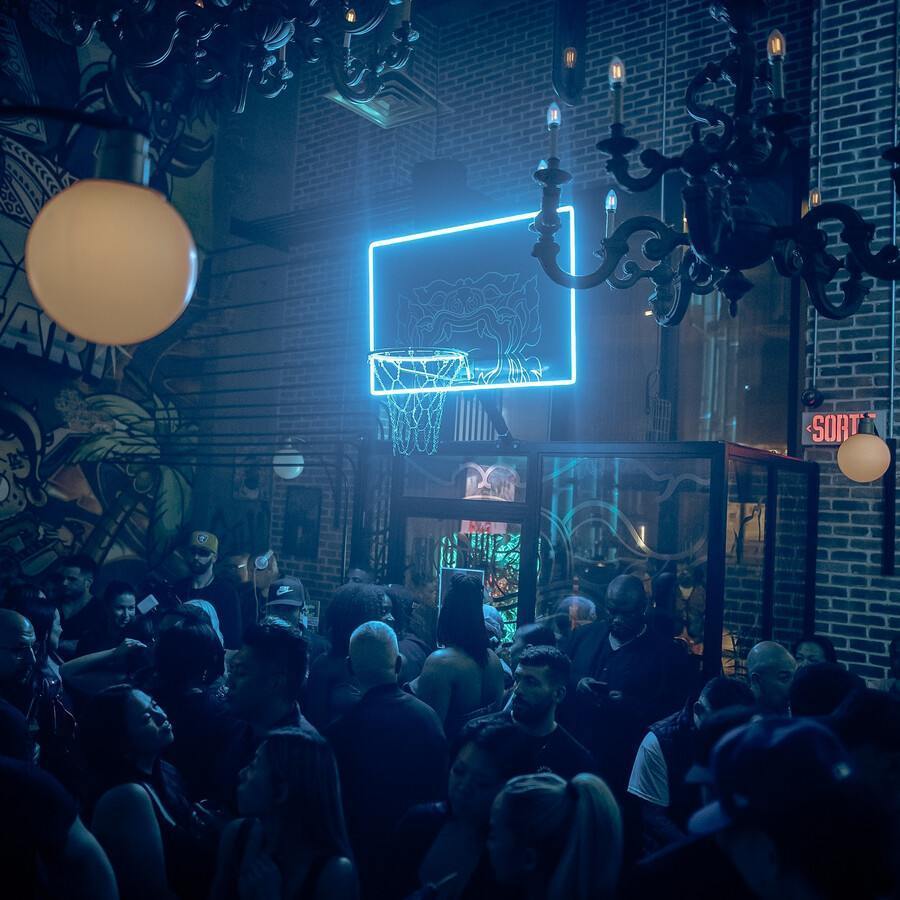 Farsides - Montreal Supperclubs