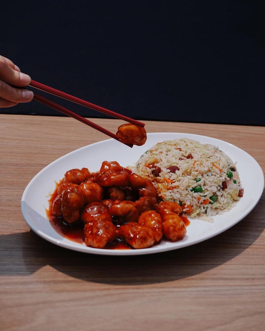 Wing Phat - Le meilleur poulet Général Tao à Montréal