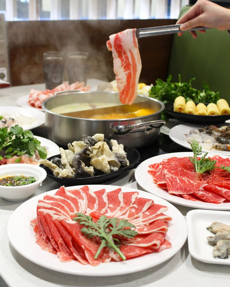 Happy Lamb Hot Pot - Best All-You-Can-Eat Buffets in Montreal