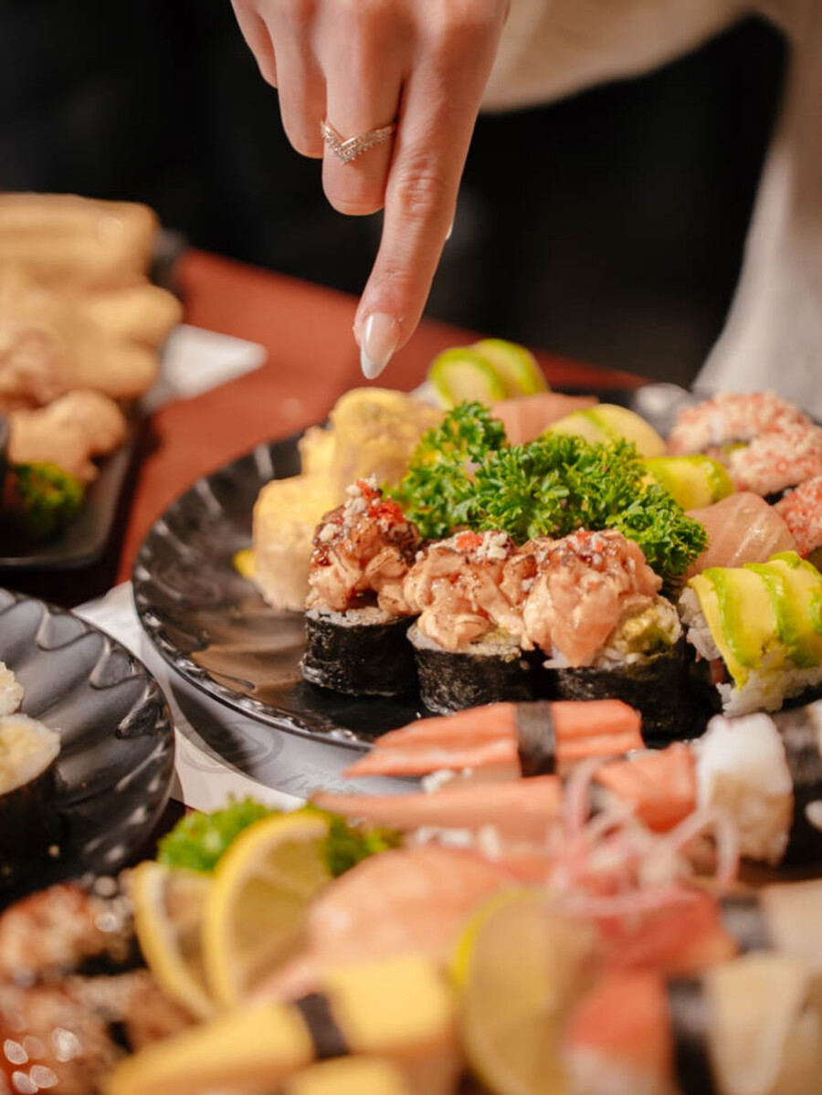 Takumi - Best All-You-Can-Eat Buffets in Montreal