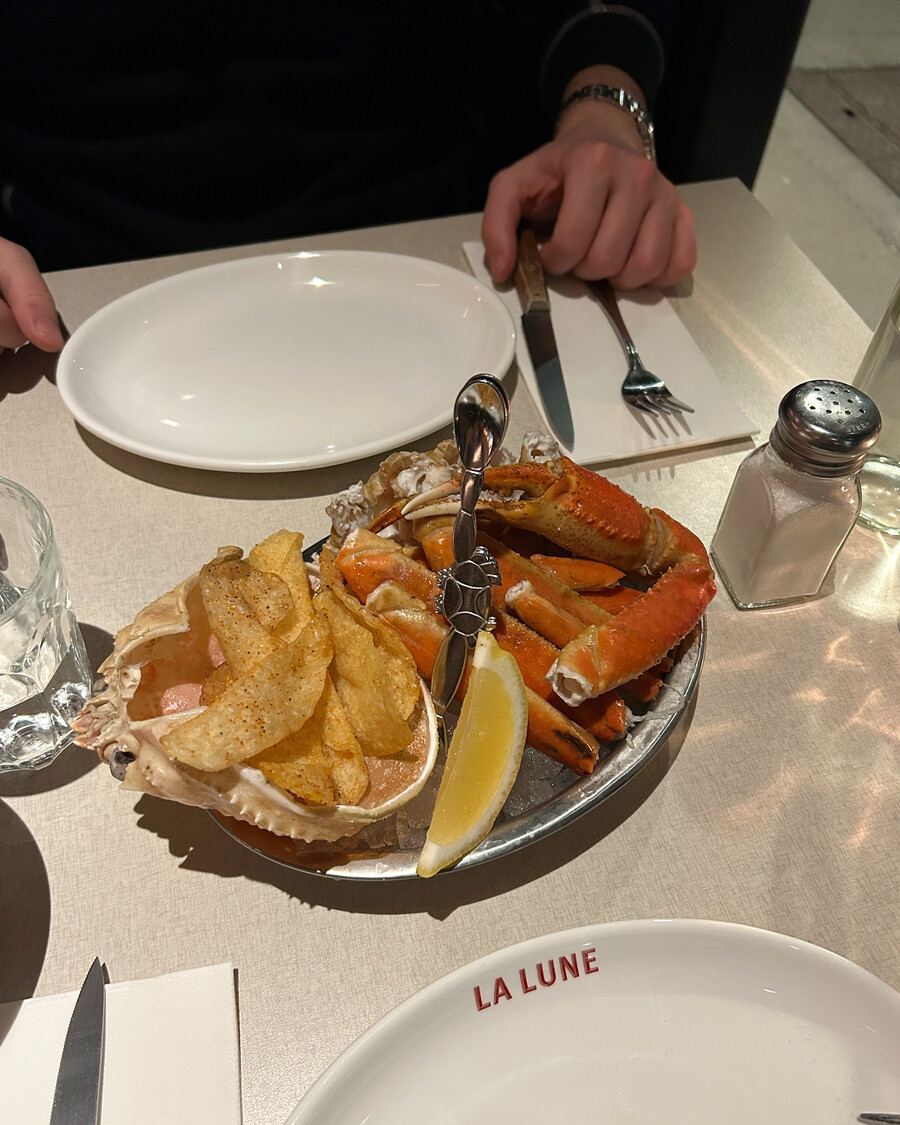 Rôtisserie La Lune - Crabe des neiges Montréal