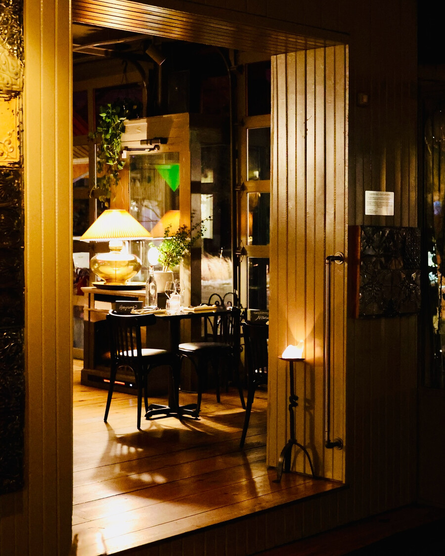 Île Flottante - Souper-spectacle à Montréal